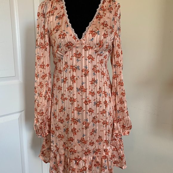 Floral Print Lace Trim Ruffle Hem Dress - Picture 6 of 7